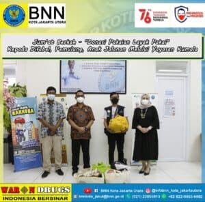 Jumat berkah "Donasi Pakaian Layak Pakai"